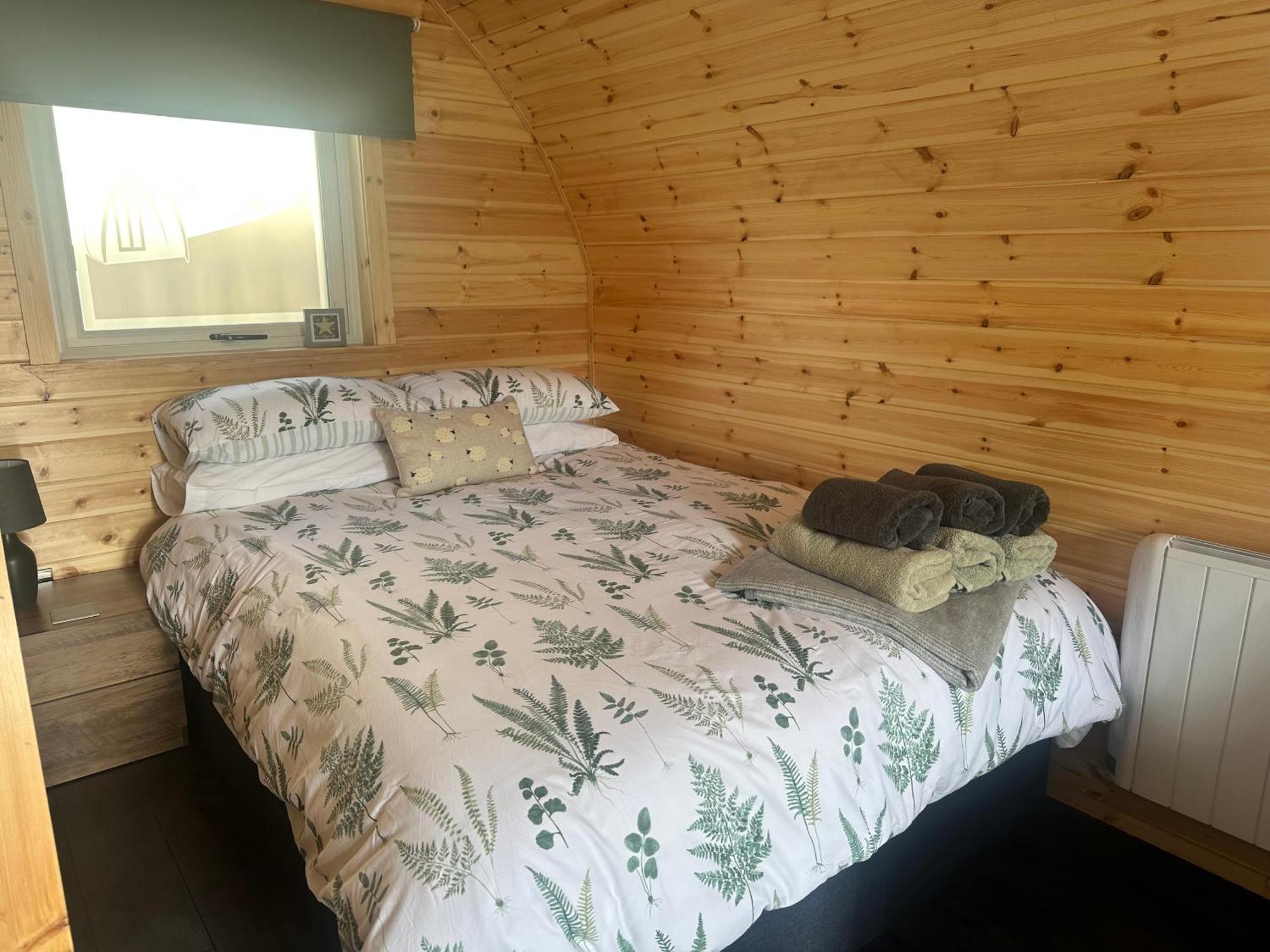 Coolsythe Pod Apartment Caol Exterior foto